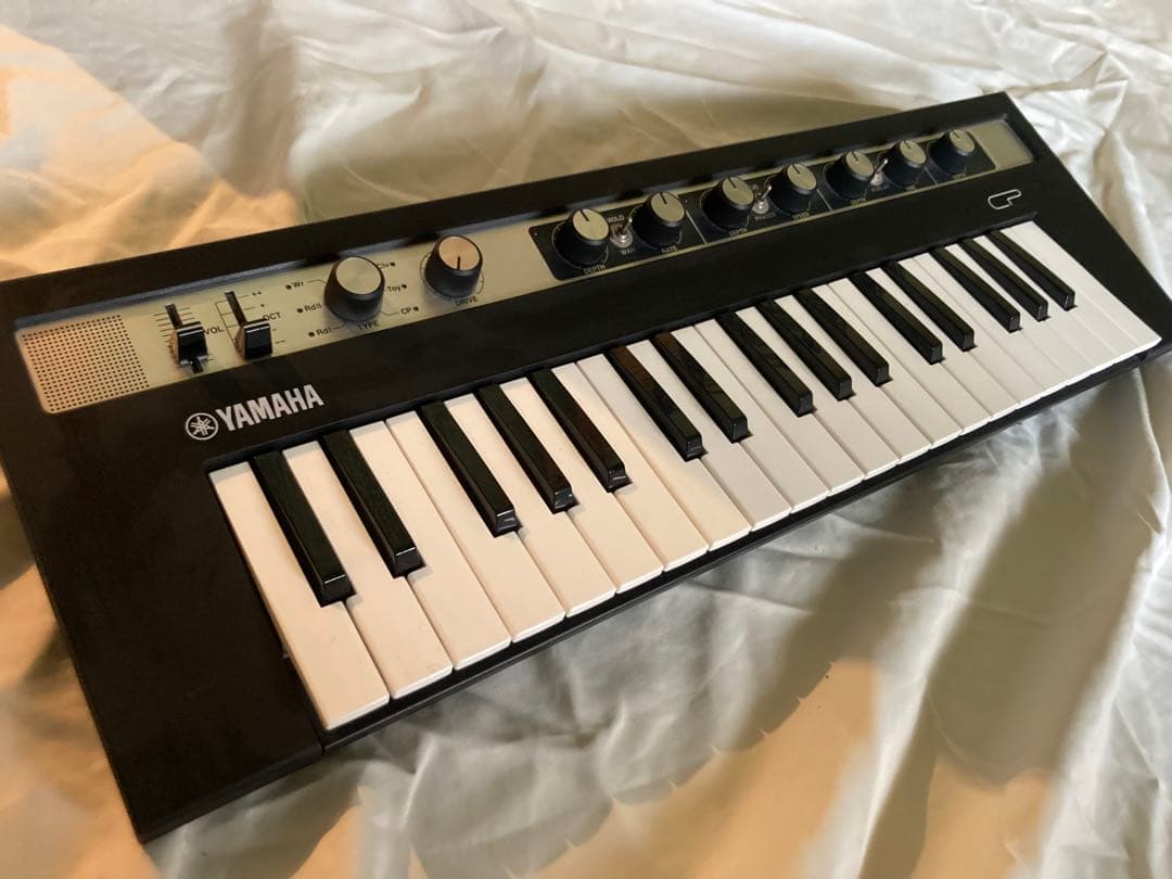 YAMAHA reface CP 37鍵キーボード アダプター付 ヨドバシ.com - ヤマハ YAMAHA 37鍵 シンセサイザー reface CP